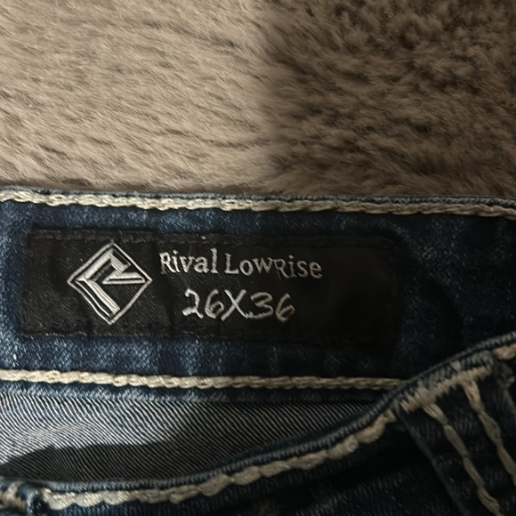 R and R low rise jean boot cut - Picture 3 of 3